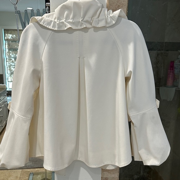 ELIE TAHARI CREAM AMAZING SWING JACKET SIZE S/P - Picture 4 of 16